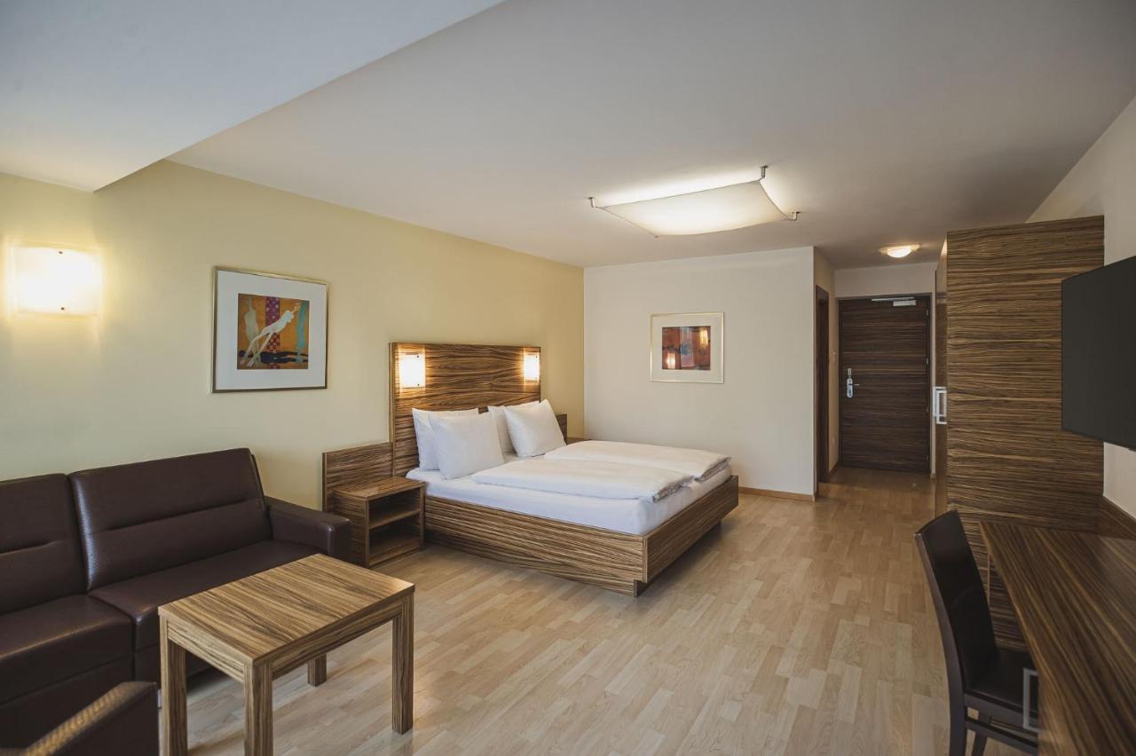 Hotel Broetz Rasùn di Sotto Exteriör bild