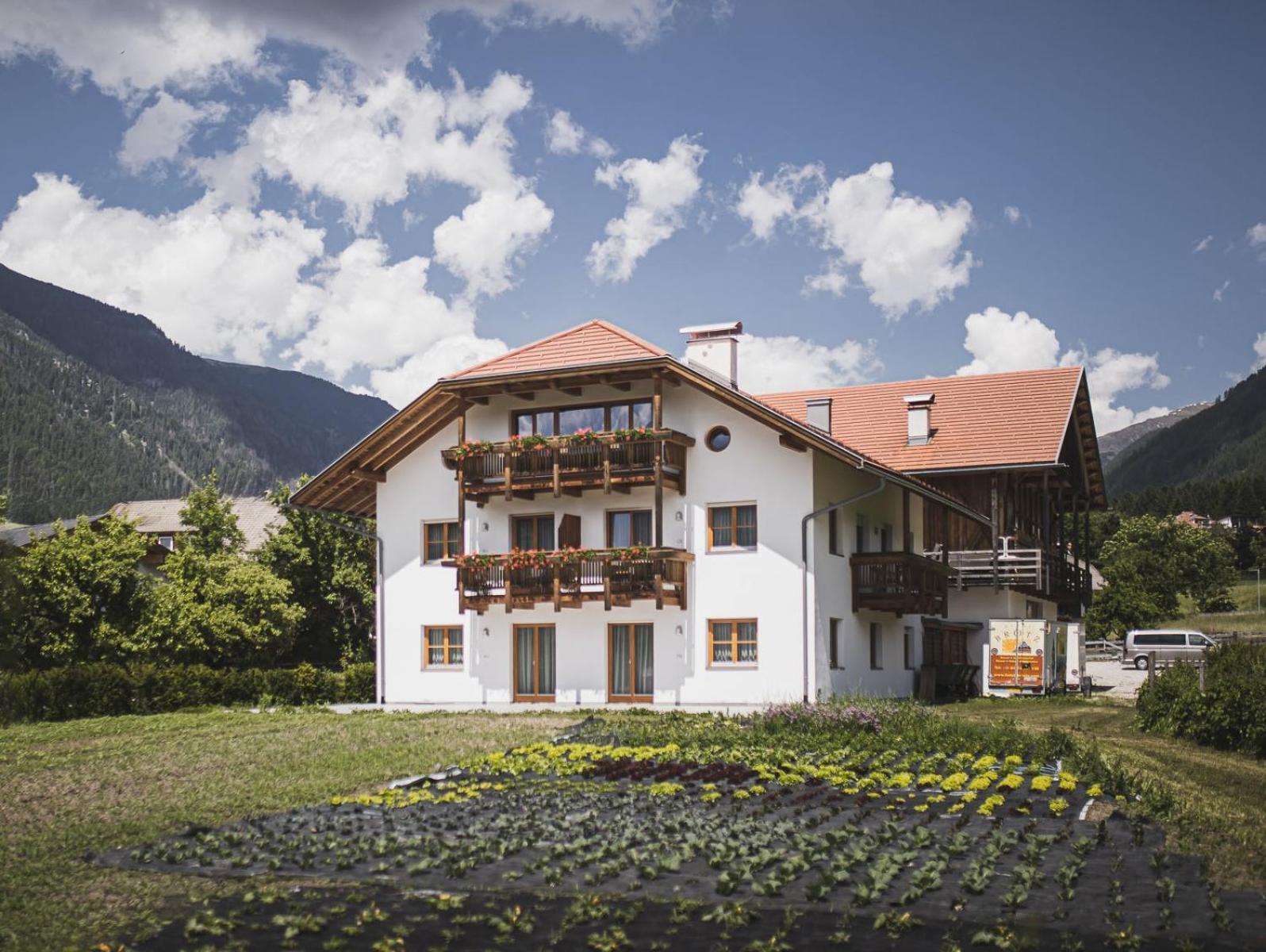 Hotel Broetz Rasùn di Sotto Exteriör bild